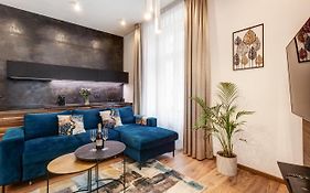 Luxury Residence Kmochova